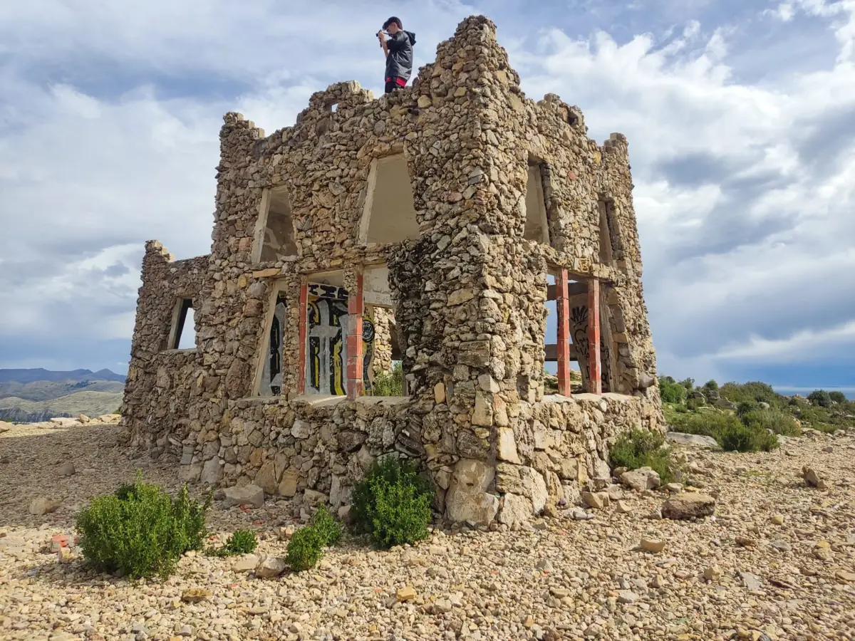 Copacabana 2 Days / 1 Night – Accommodation in Sun Island thumbnail 3